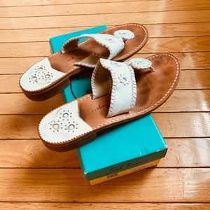 Jack Rogers Classic Flat Sandals- white, size 9